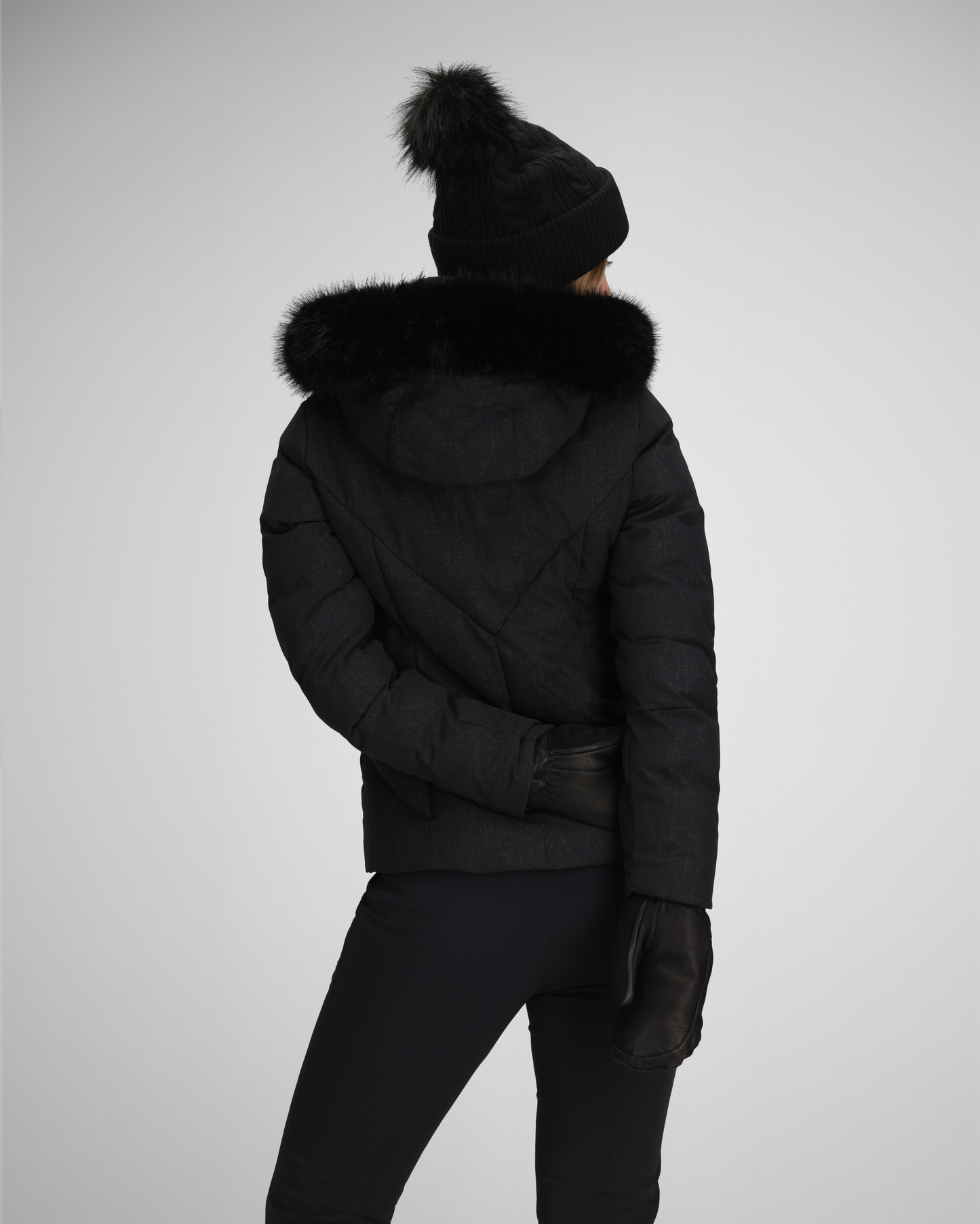 Black | 4 / MODBCK
