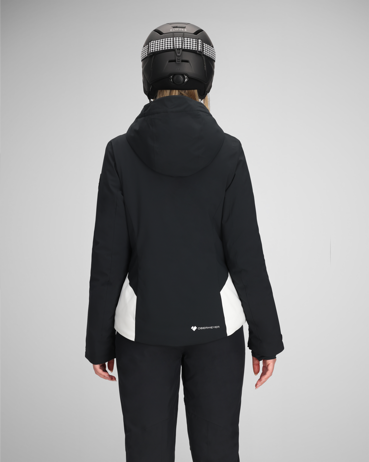 Black | 4 / MODBCK