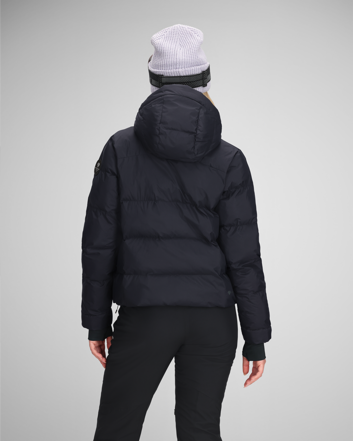 Black | 4 / MODBCK