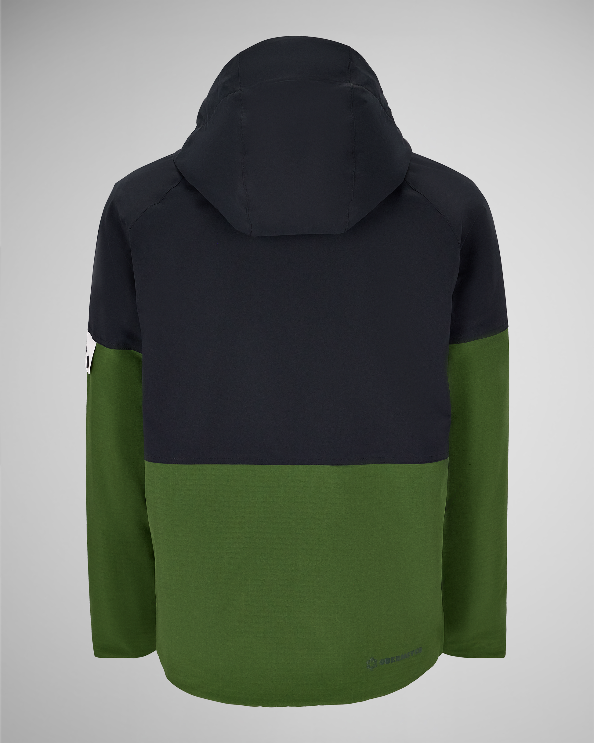 Black | 17 / MQNBCK