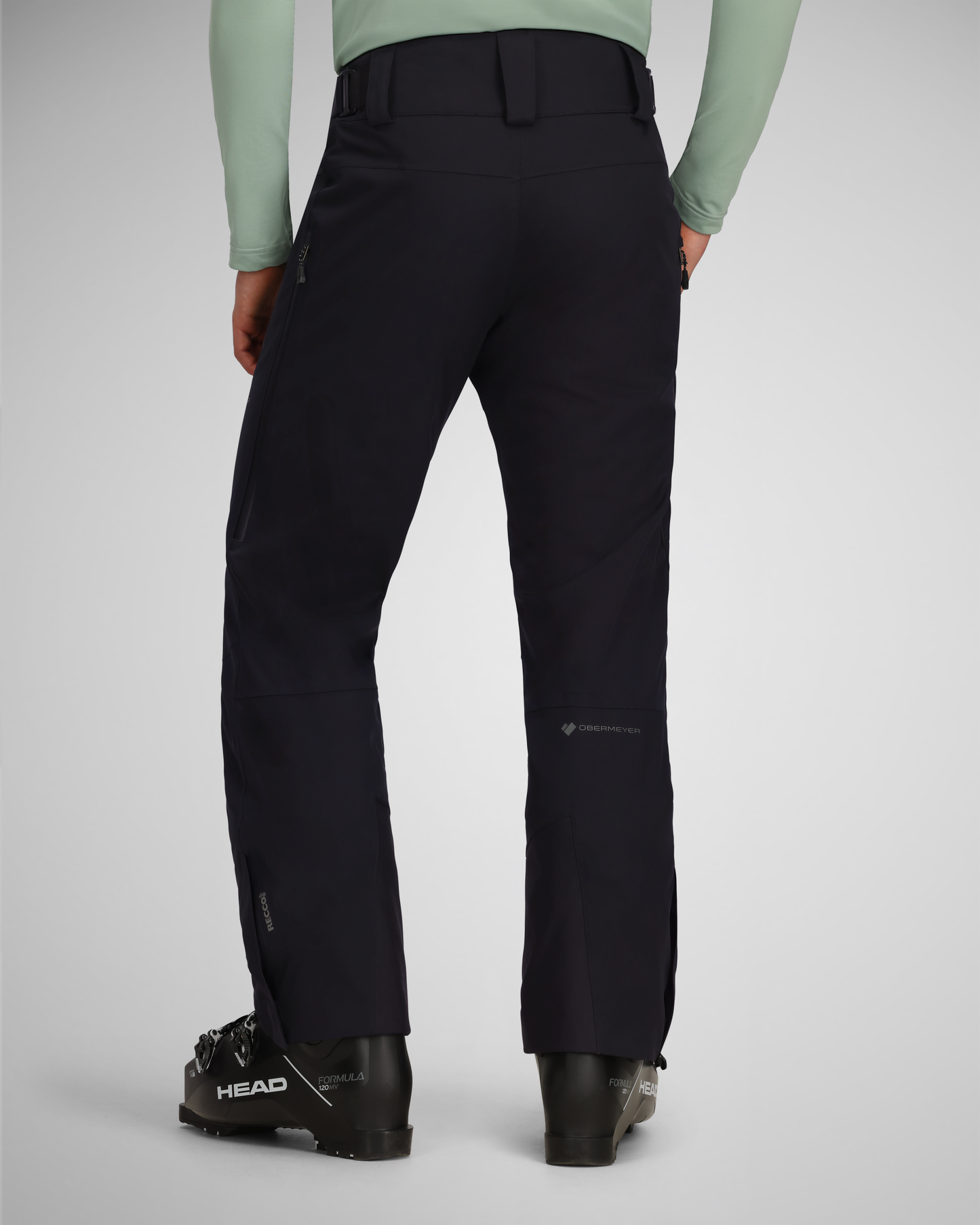 Black | 4 / MODBCK