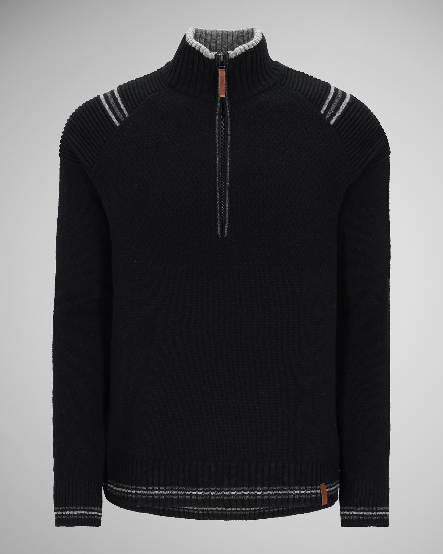 Black | 15 / MQNFRT
