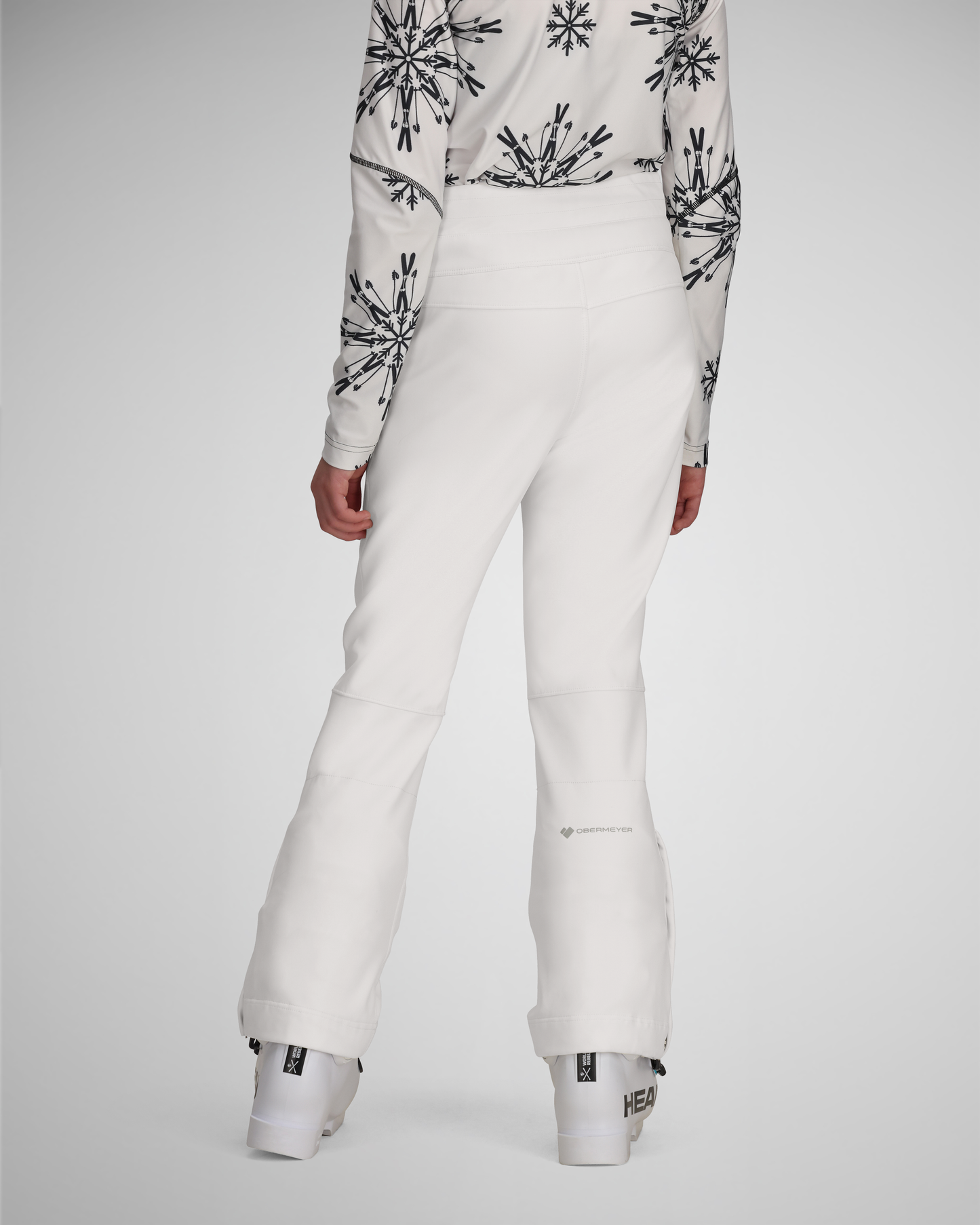 White | 4 / MODBCK