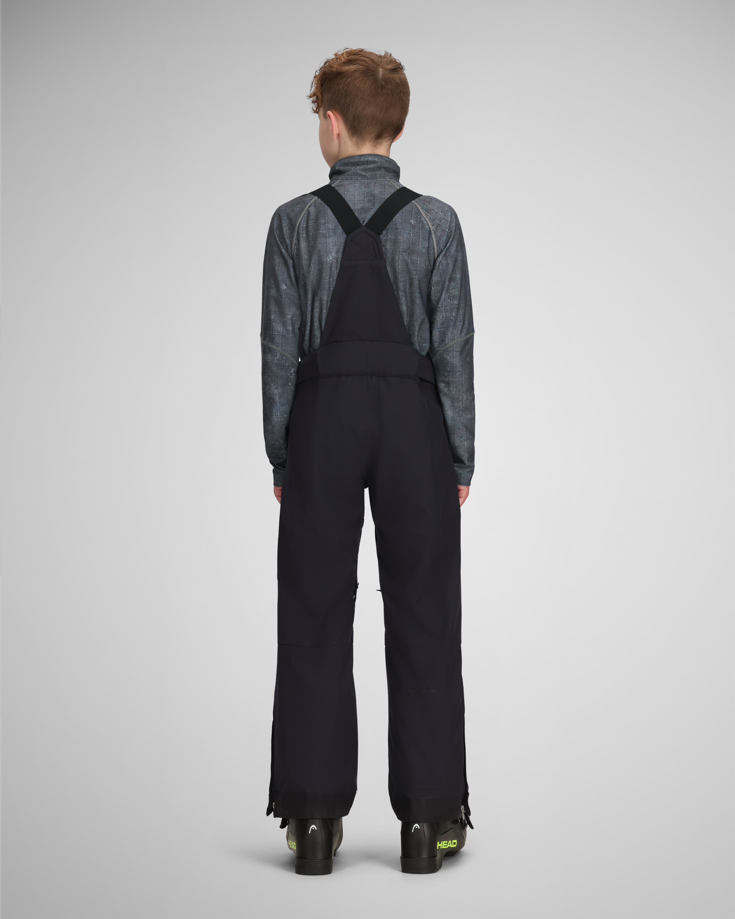 Black | 4 / MODBCK