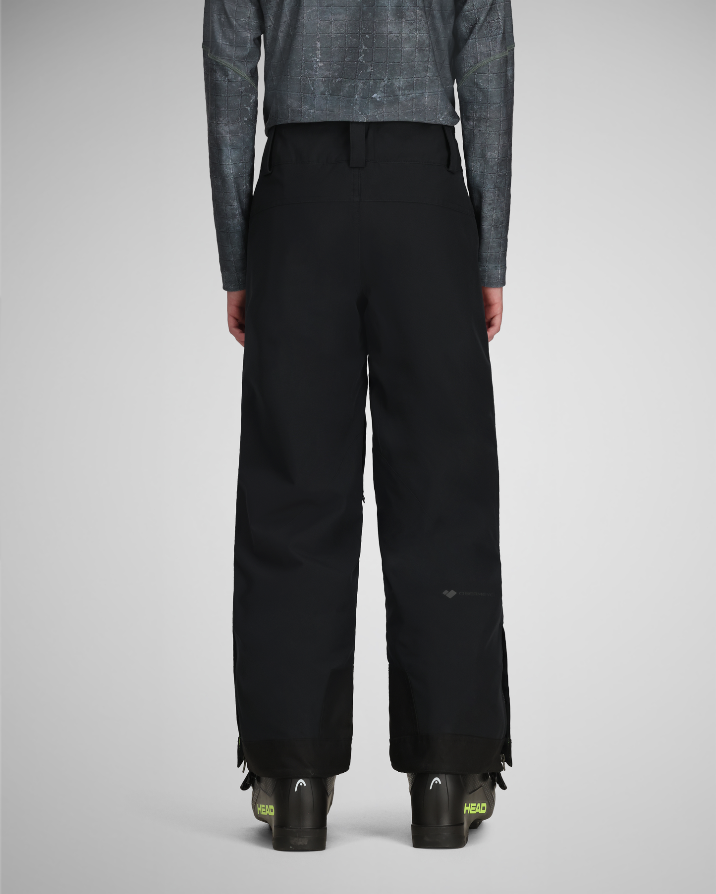 Black | 4 / MODBCK