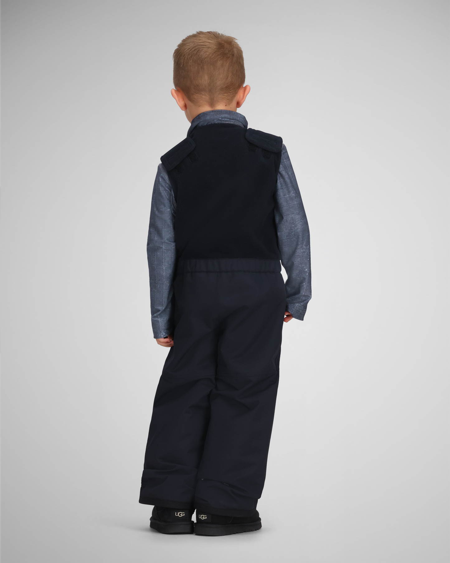 Black | 4 / MODBCK
