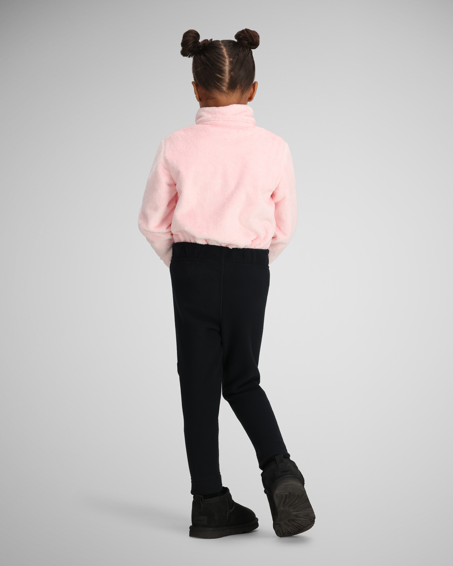 Black | 4 / MODBCK