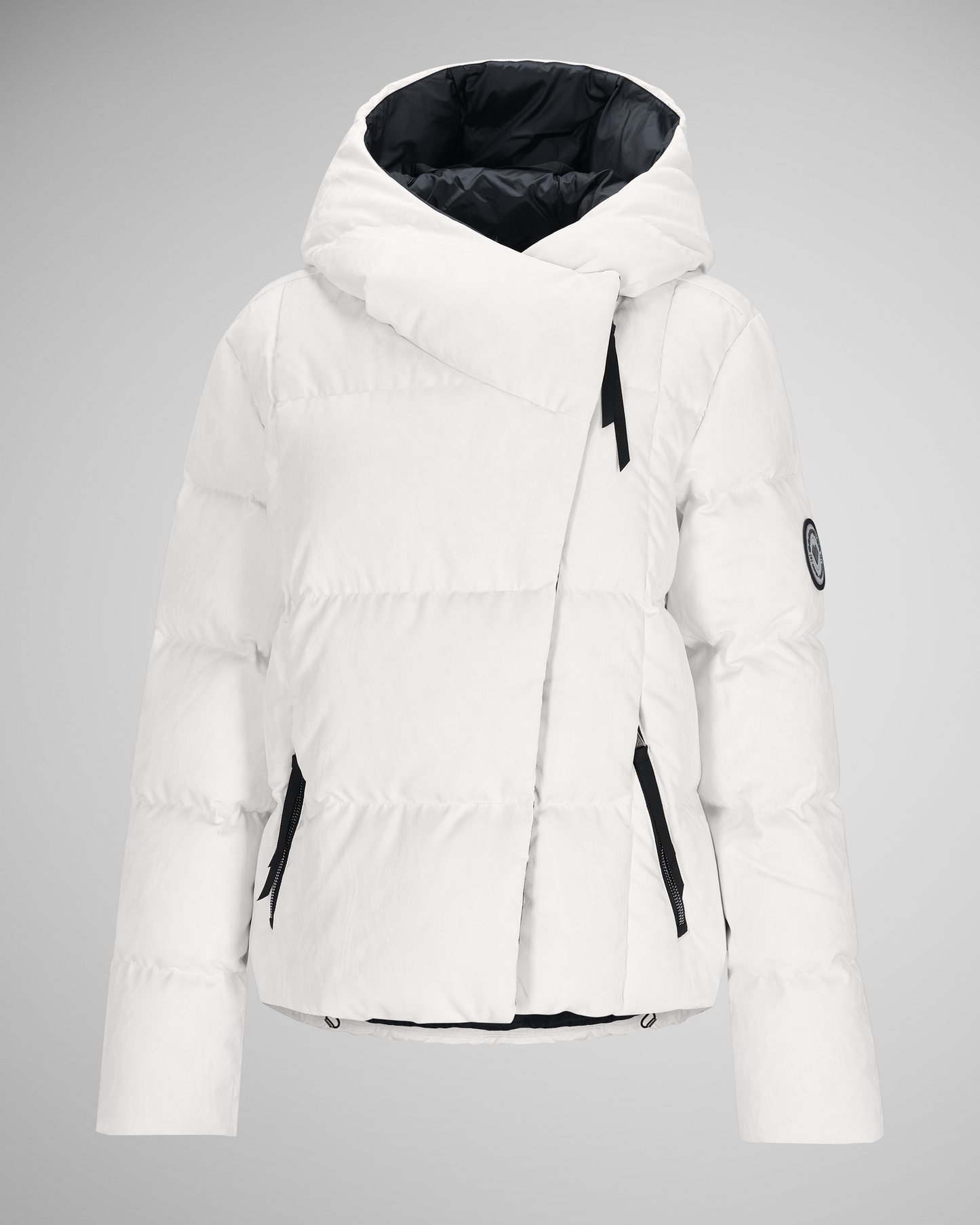 White Zebra | 15 / MQNFRT