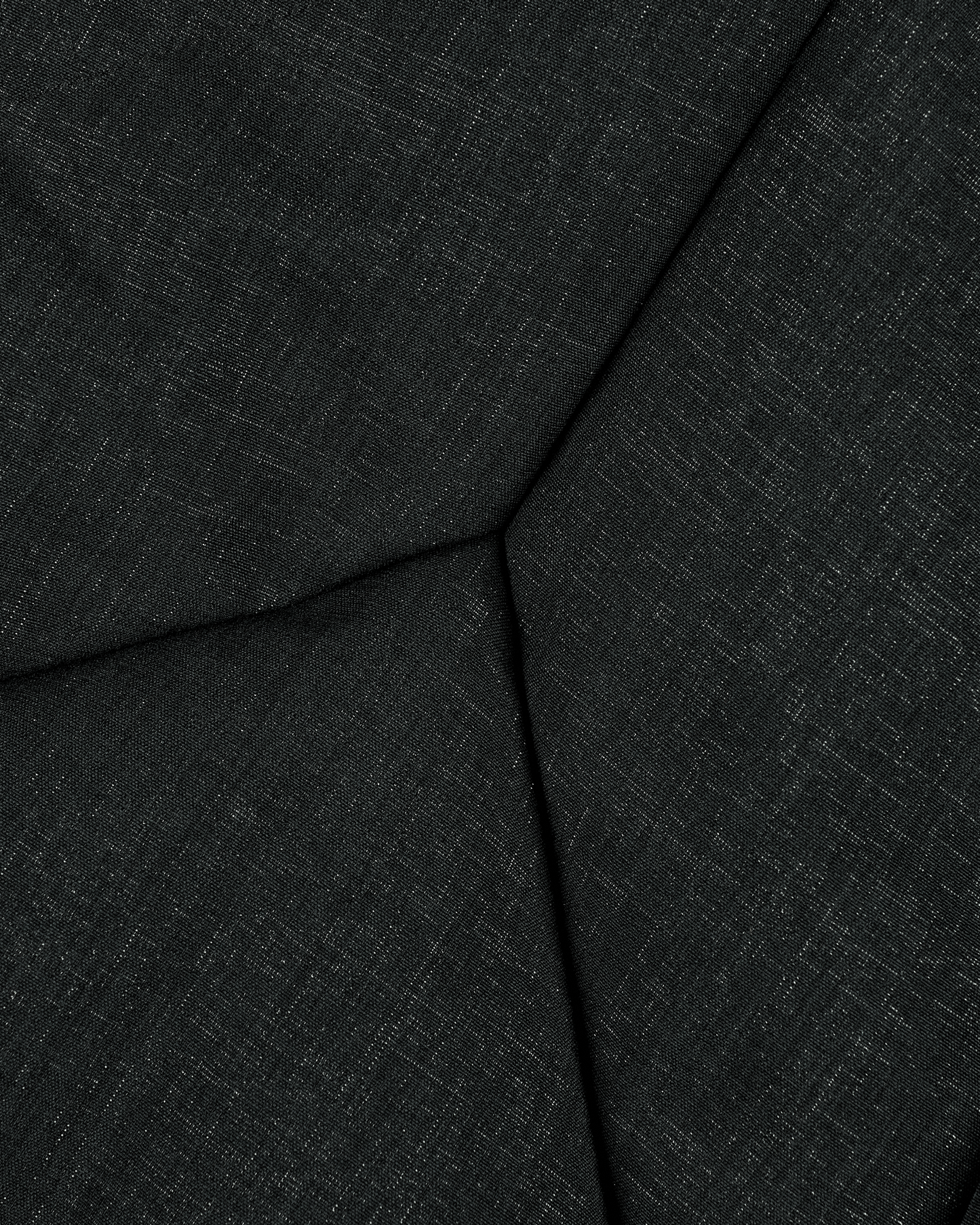 Black | 1 / MQNFRT