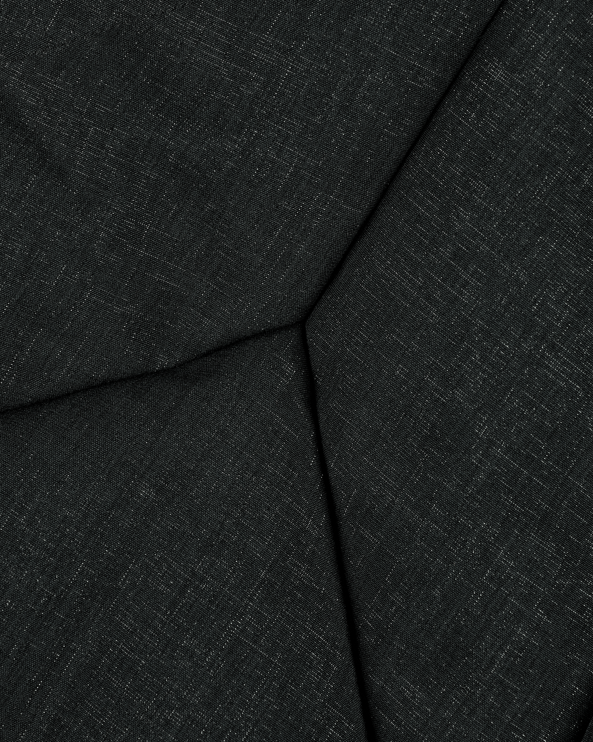 Black | 1 / MQNFRT