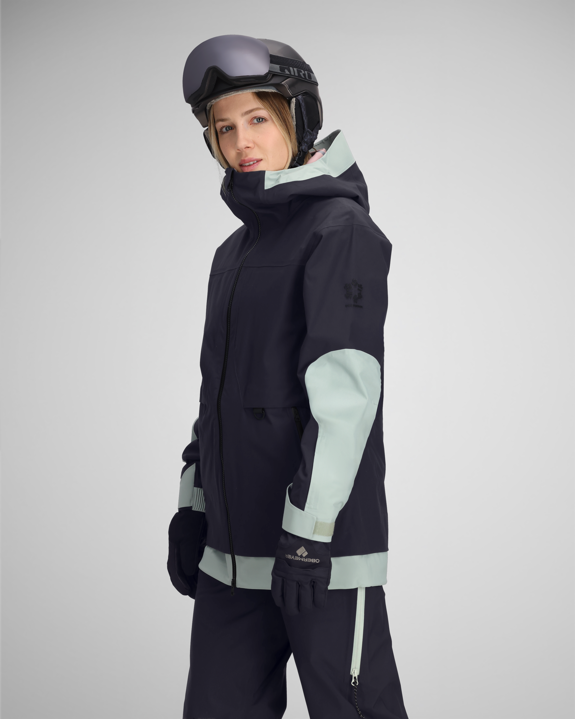 Black | 3 / MODSDE