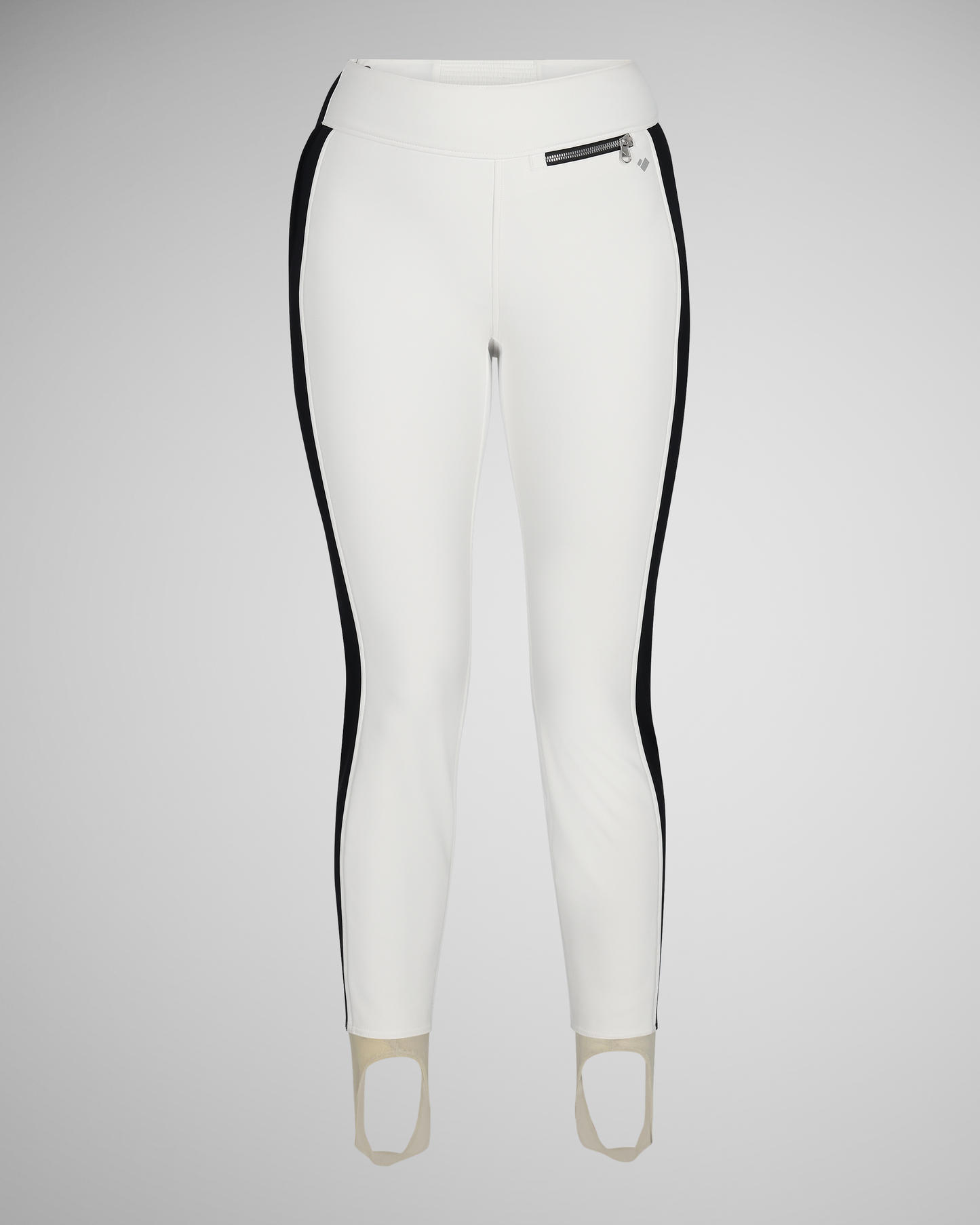 White ii | 15 / MQNFRT