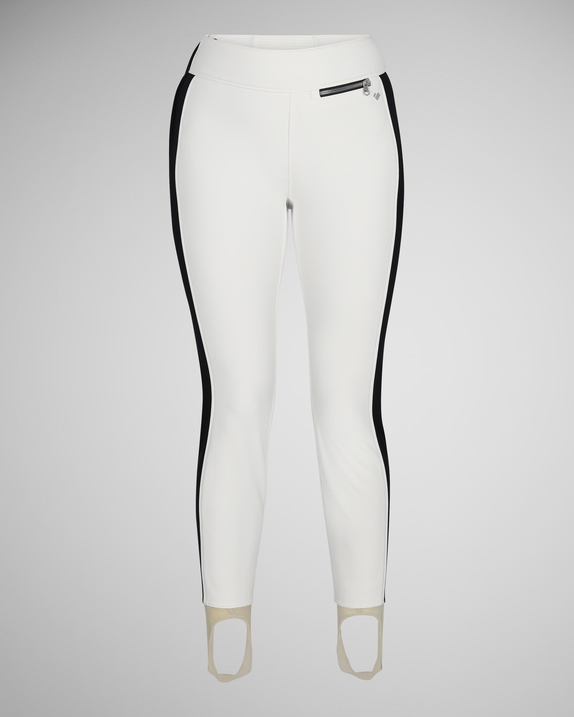 White ii | 15 / MQNFRT