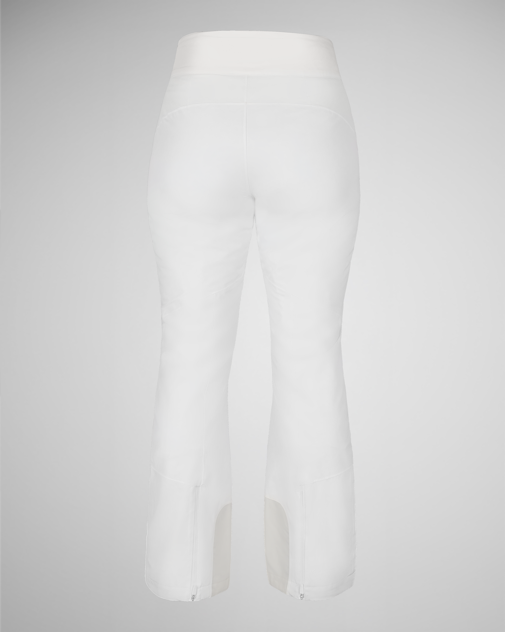 White | 17 / MQNBCK