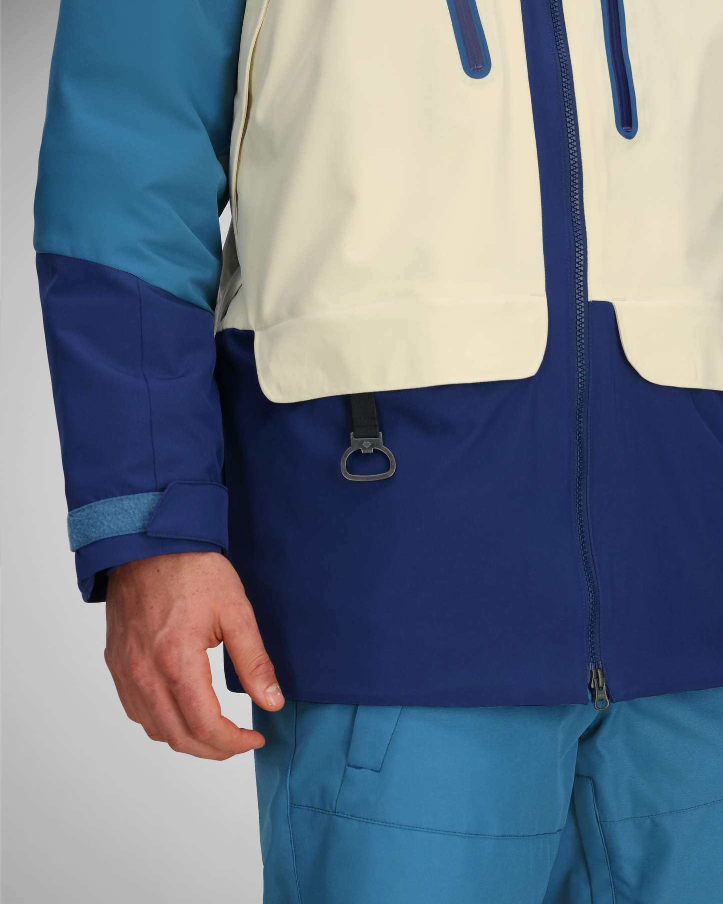 Indy Blue | 11 / DET6