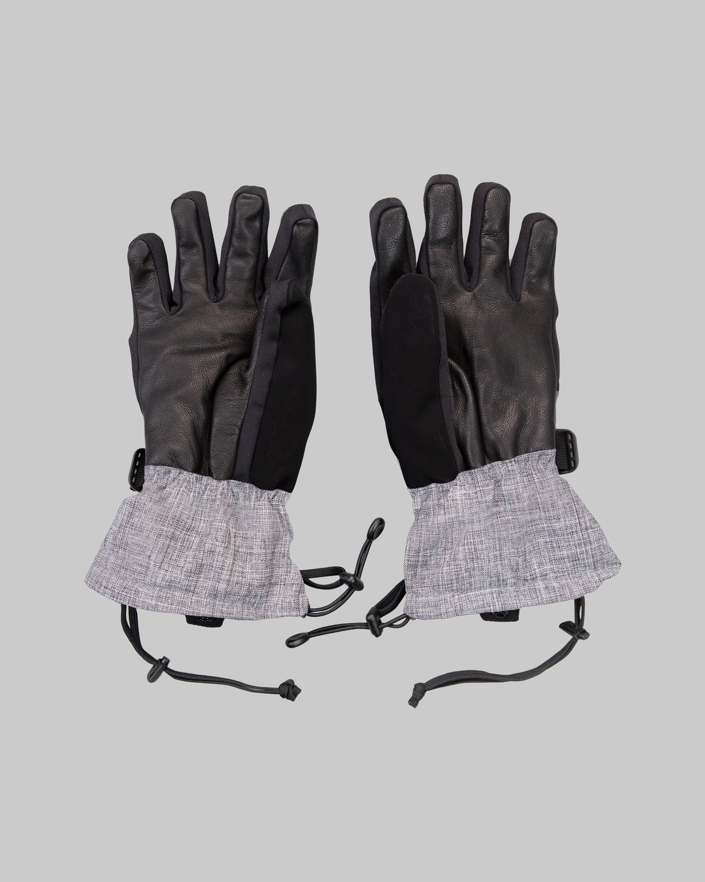 Suit up | 3 / MQNBCK