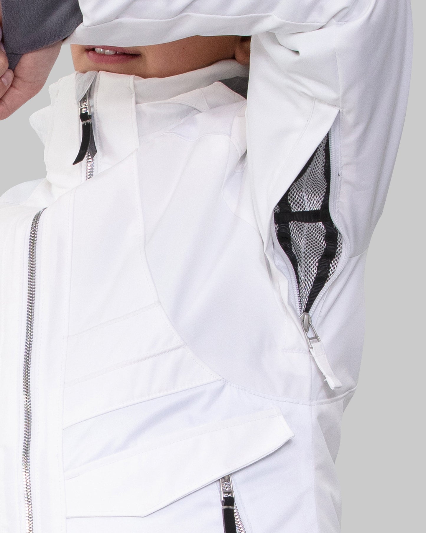 White | 10 / MODDET4