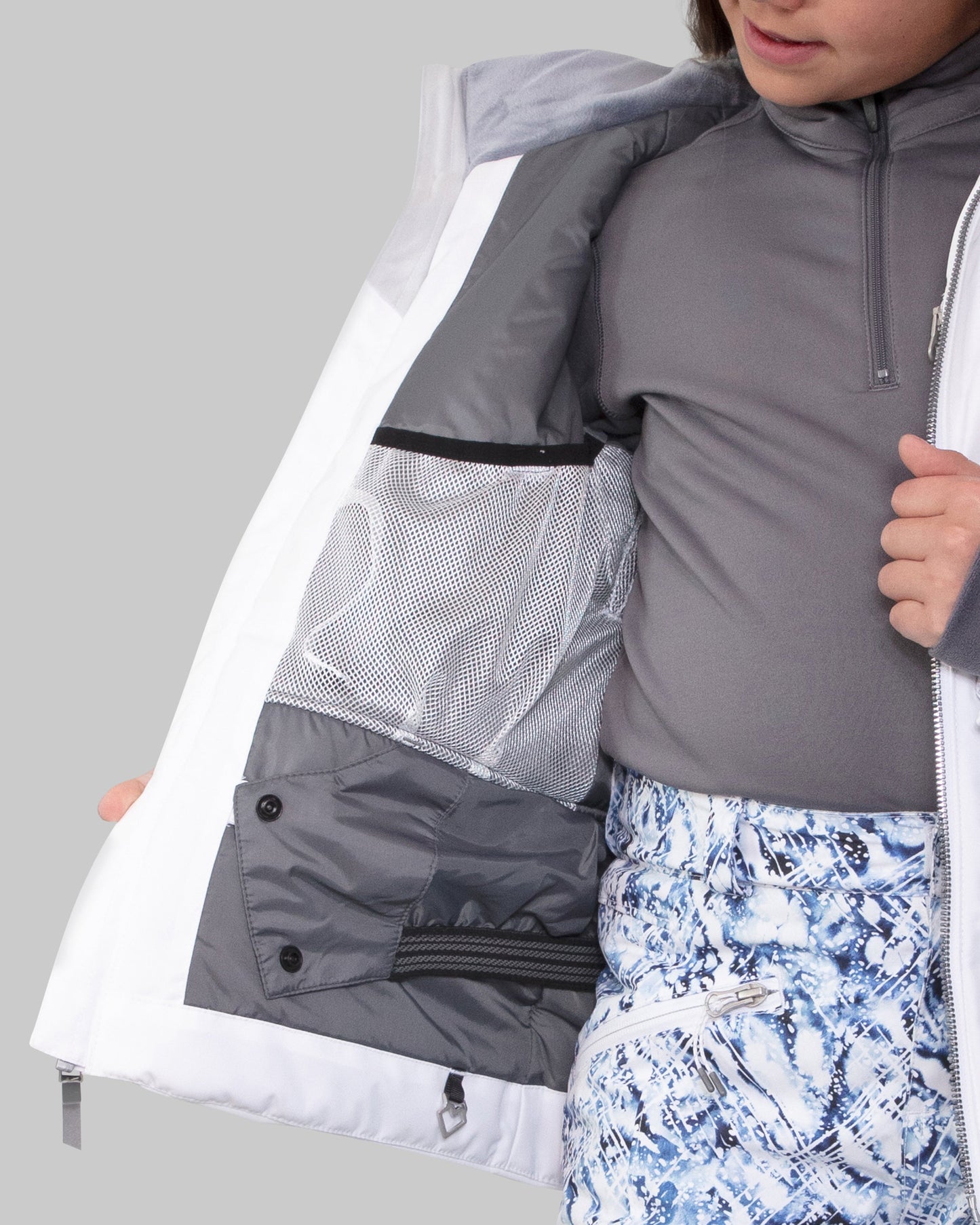 White | 12 / MODDET6