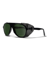 Black Polarized
