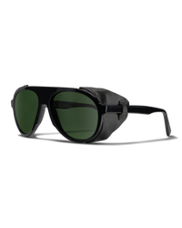 Black Polarized