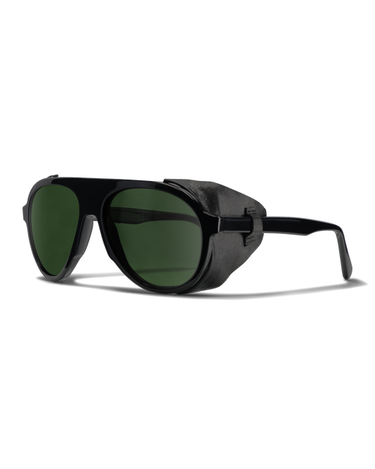 Black Polarized