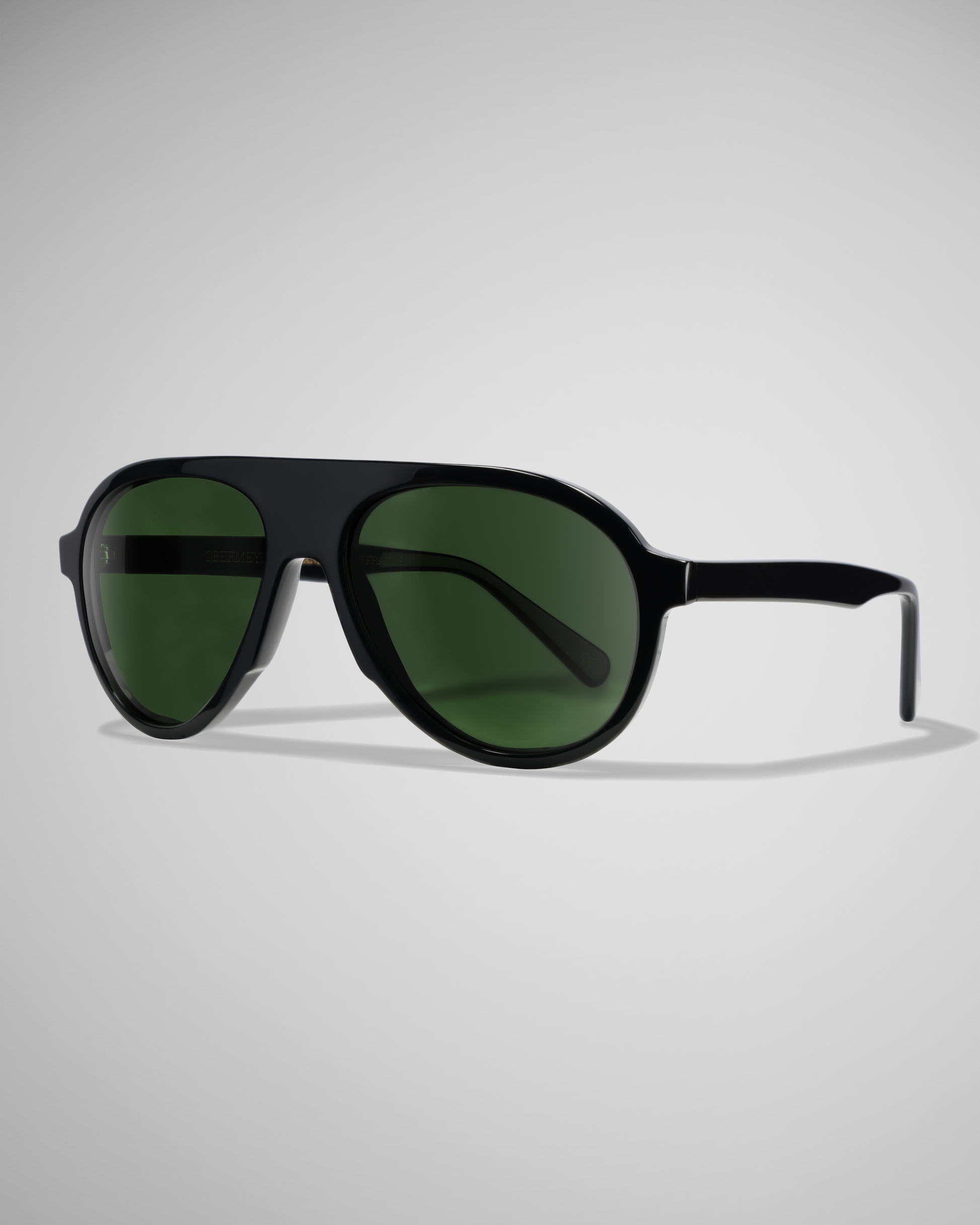 Black Polarized
