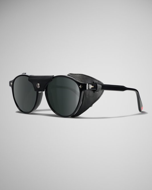 Black Polarized