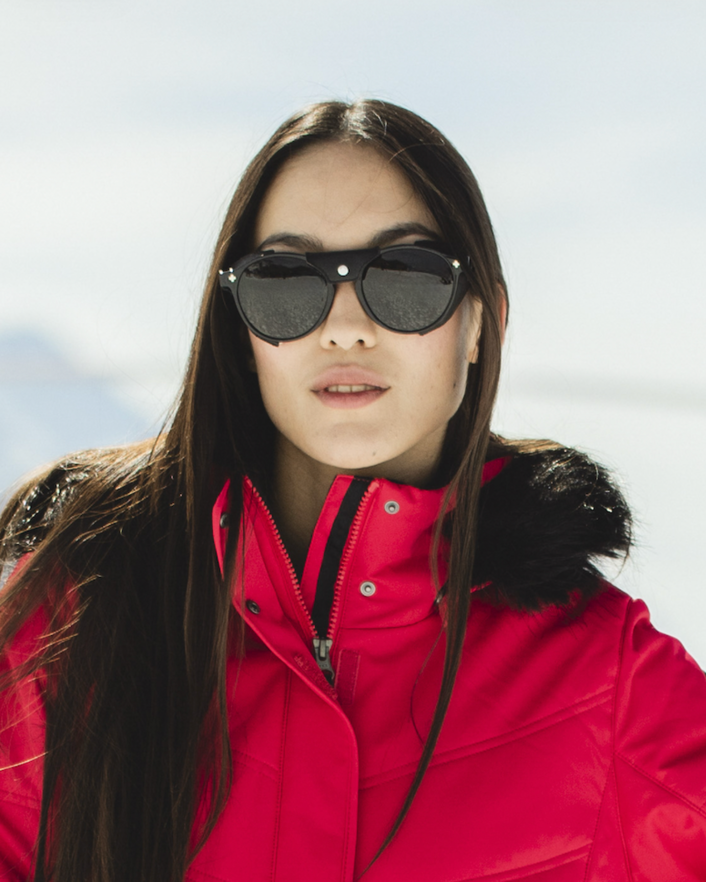 Black Polarized