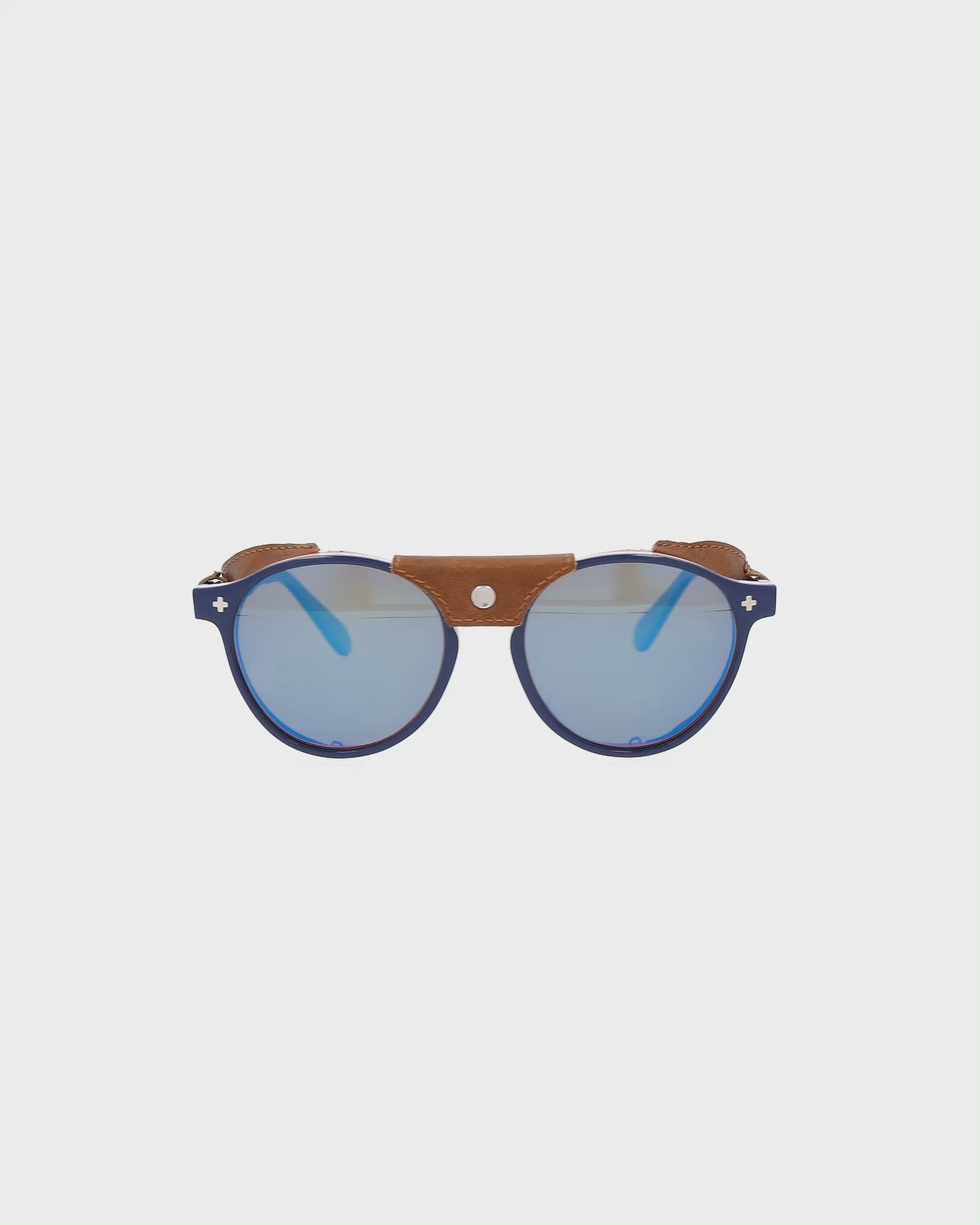 Blue White Red Polarized | 18 / MODVID