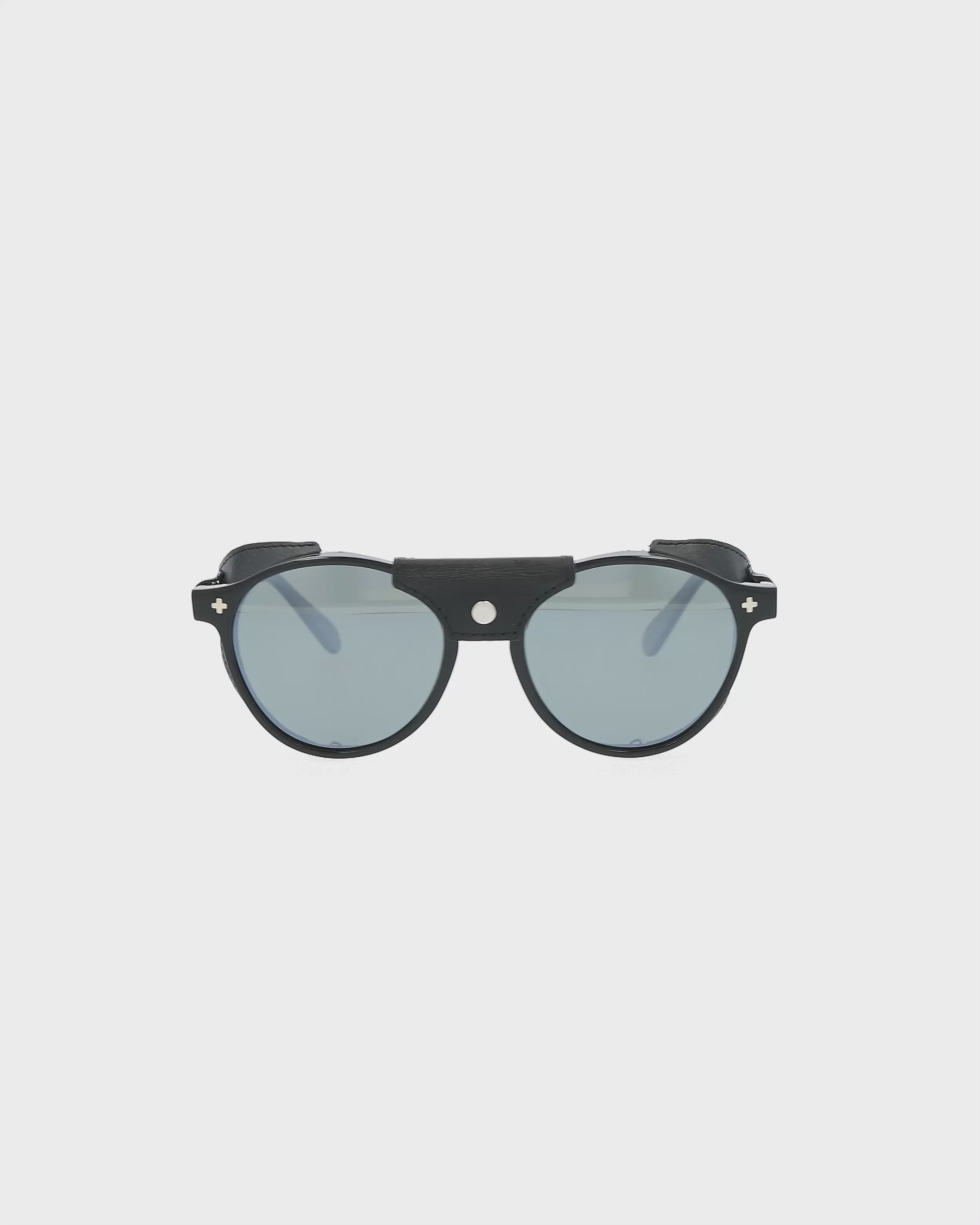 Black Polarized | 18 / MODVID.mp4